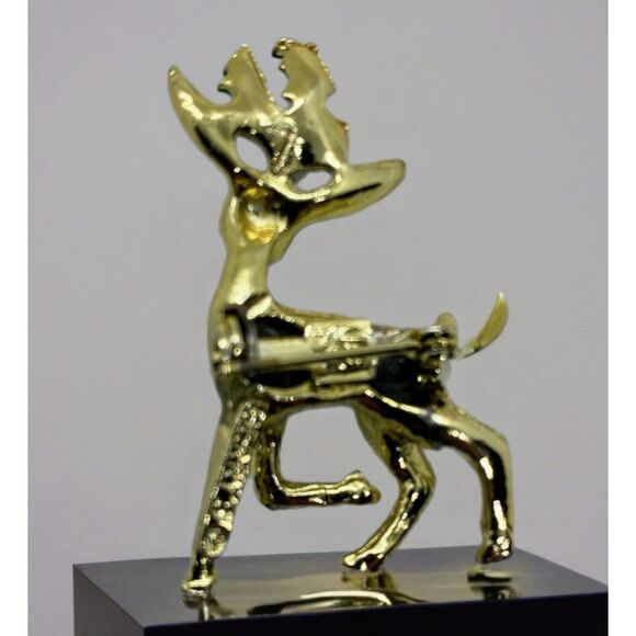 Vintage Gerry’s Christmas Brooch Set – 5 Holiday Pins: Bells, Reindeer, tree - Picture 7 of 15